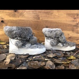 MICHAEL KORS Nala Boots